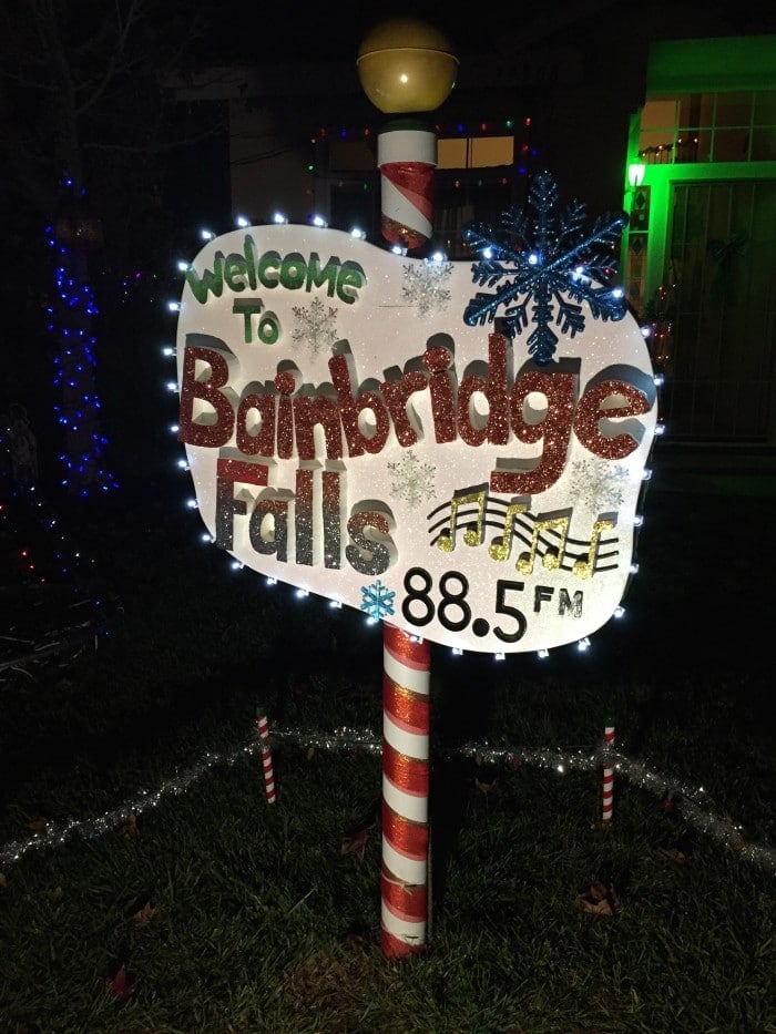 Bainbridge Circle Christmas Lights Murrieta Neighborhood Lights