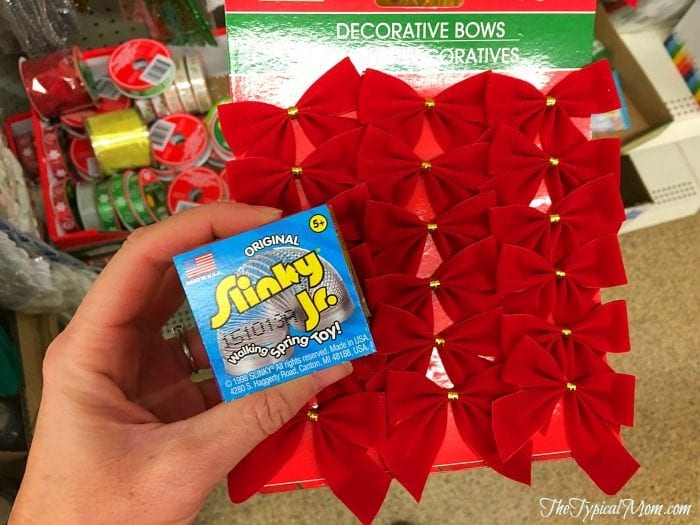 https://temeculablogs.com/wp-content/uploads/2015/12/Christmas-ornaments-from-things-at-the-Dollar-Store.-700x525.jpg