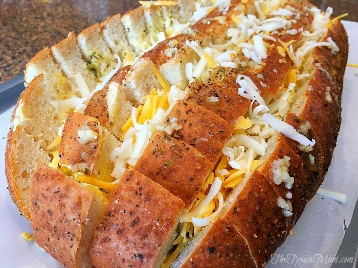 Cheesy garlic pull apart bread recipe!