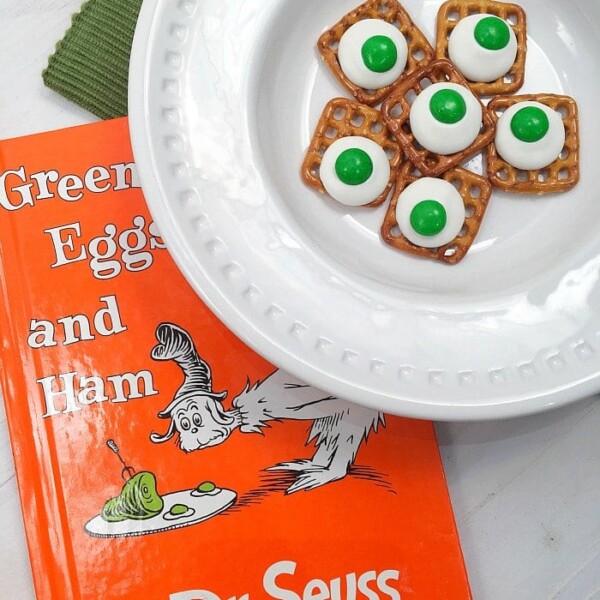 dr-seuss-green-eggs-and-ham-treat