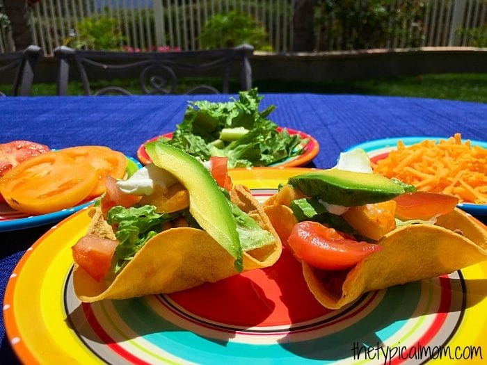 How to Make Taco Salad Bowls without Mold