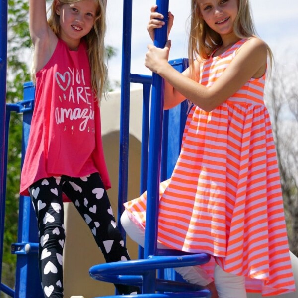 Comfortable and trendy clothing for kids, Fabkids review.