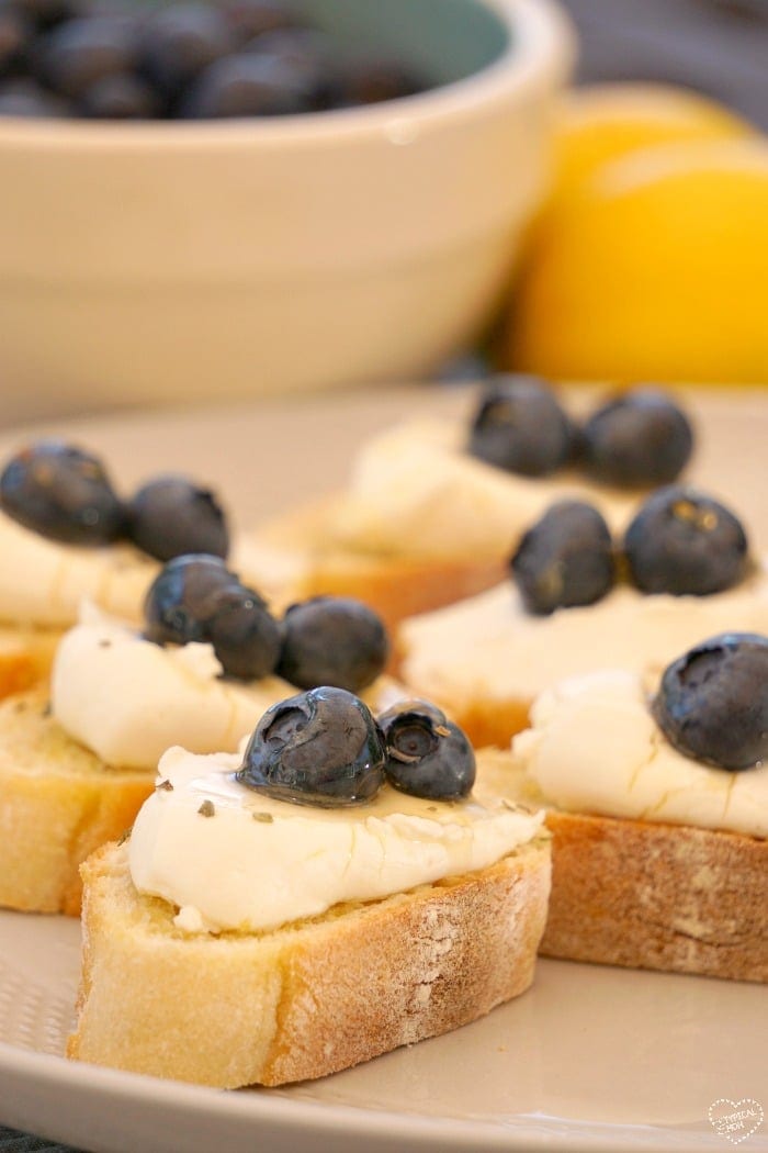 lemon fruit bruschetta