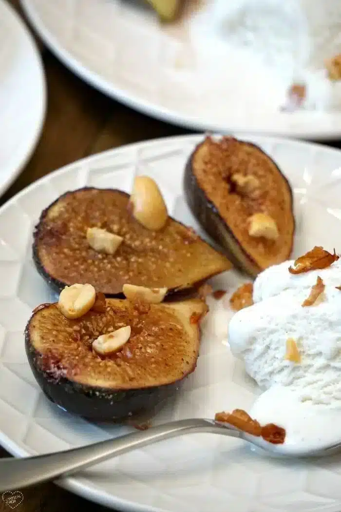 roasted figs