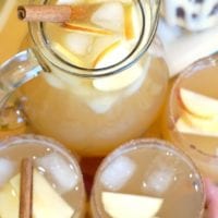 chilled-sparkling-apple-cider