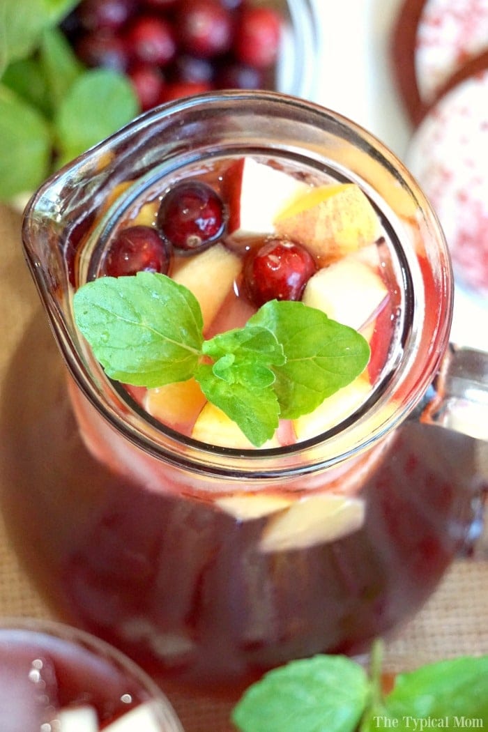 sparkling cranberry sangria