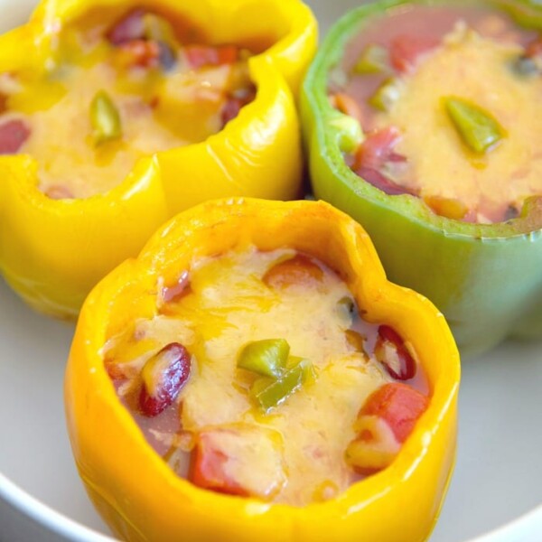 chili stuffed bell peppers recipe