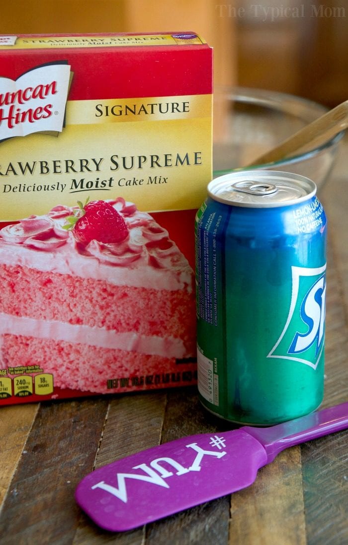 Magical 2-Ingredient Cakes With Soda And Cake Mix