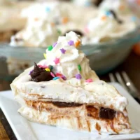 Ice Cream Sundae Pie