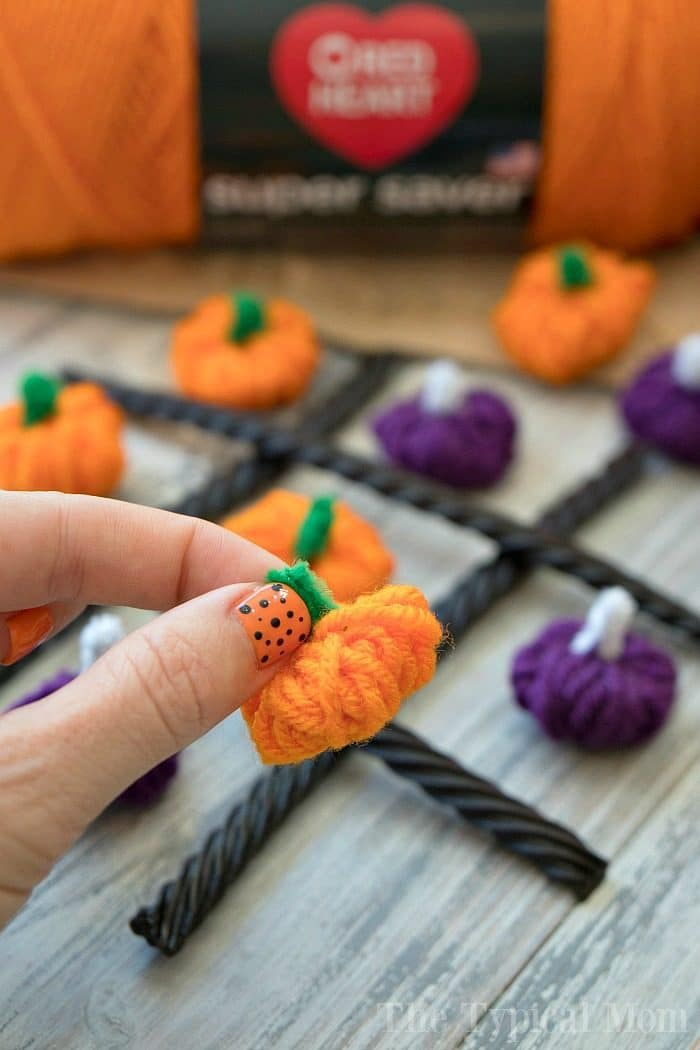 https://temeculablogs.com/wp-content/uploads/2017/09/yarn-pumpkin-craft-5-700x1050.jpg