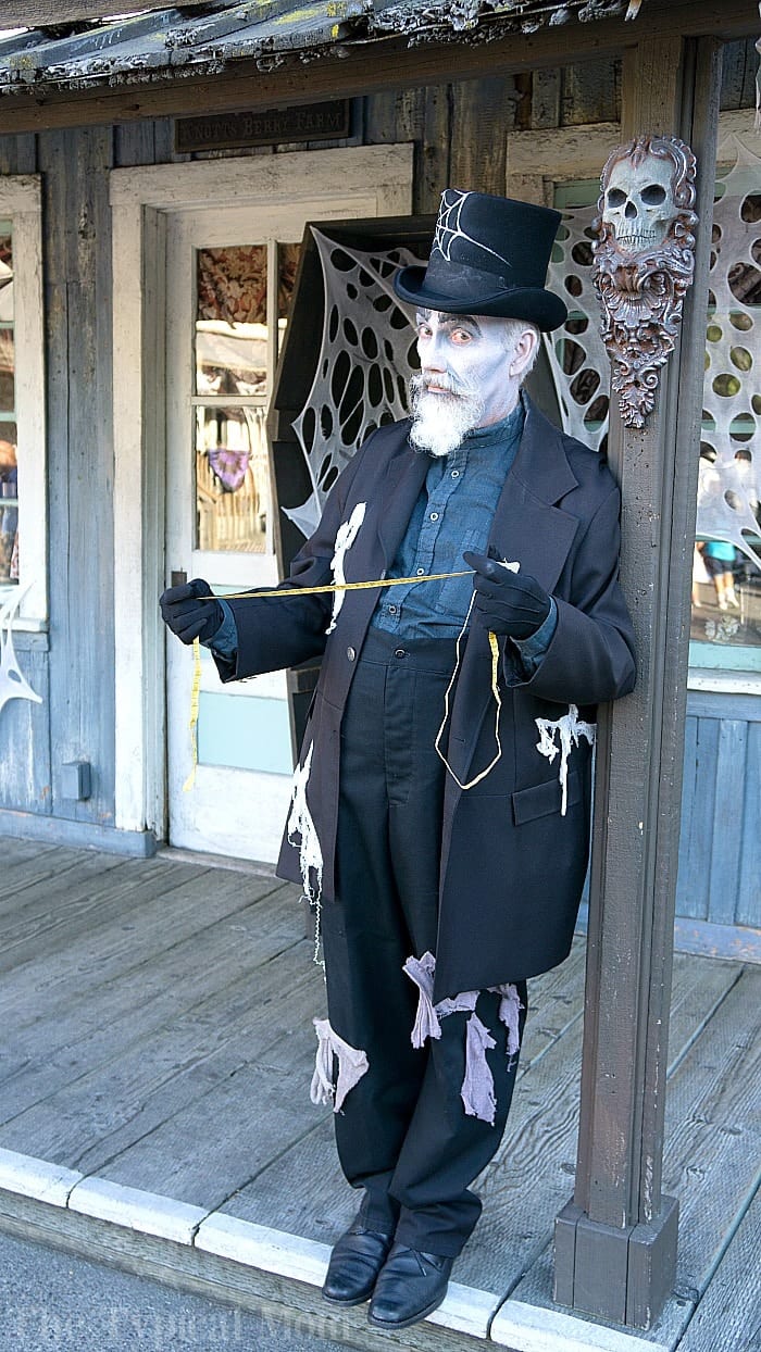 Knotts Berry Farm Spooky Farm Knotts Scary Farm