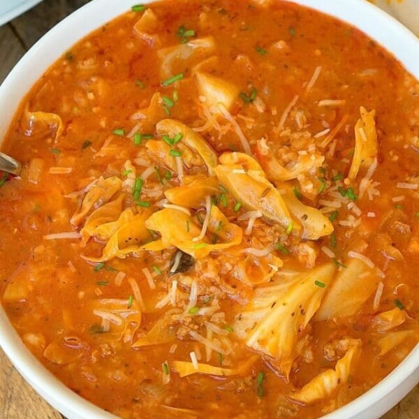 cropped-slow-cooker-stuffed-cabbage-soup.jpg