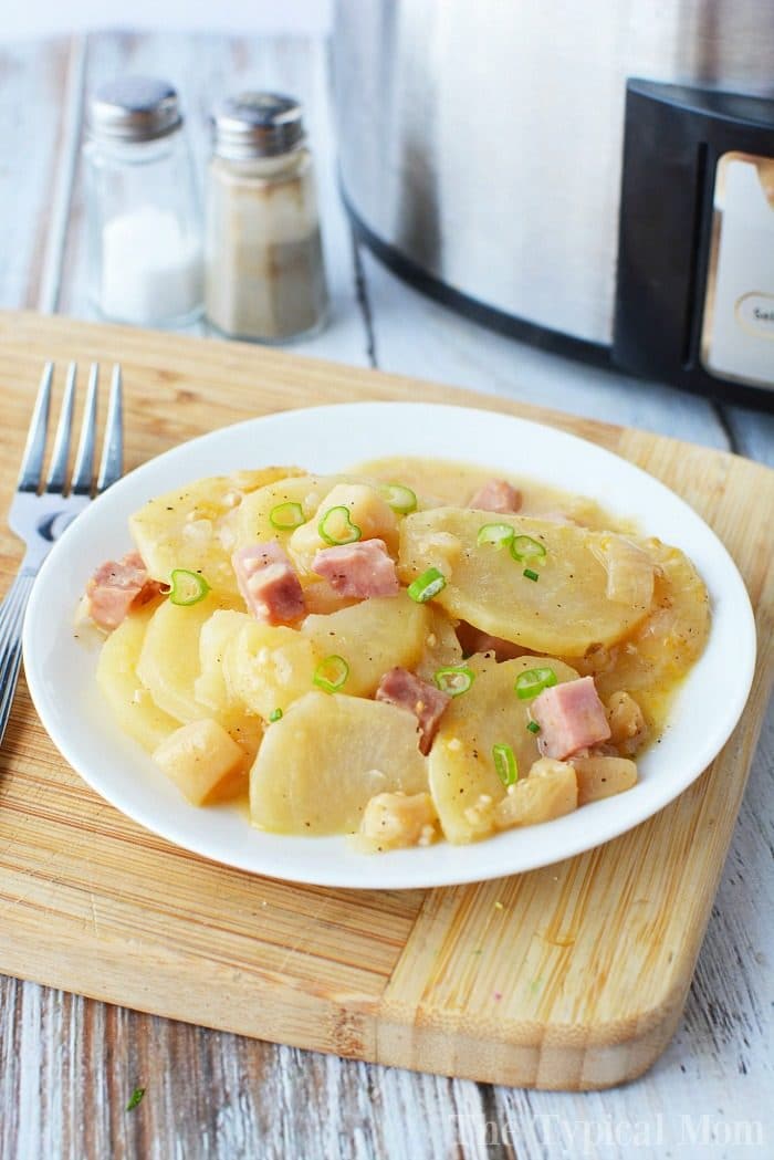 Slow Cooker Scalloped Potatoes The Typical Mom