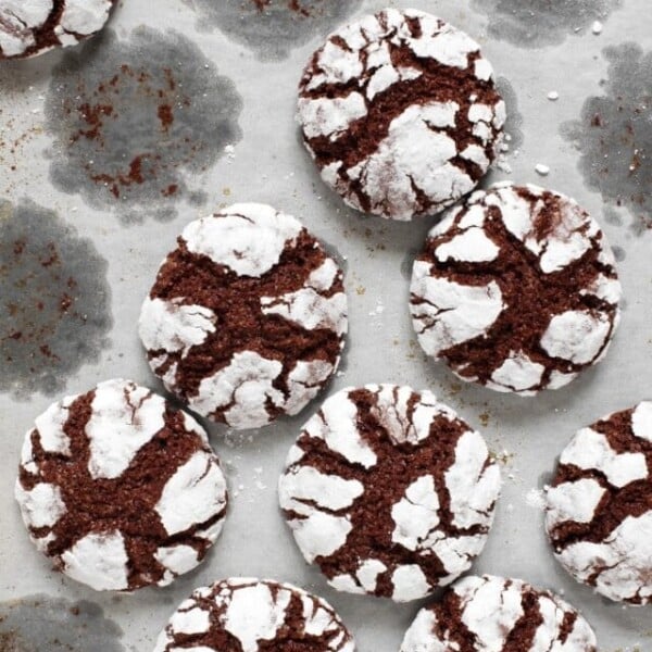 cropped-chocolate-crinkle-cookies.jpg