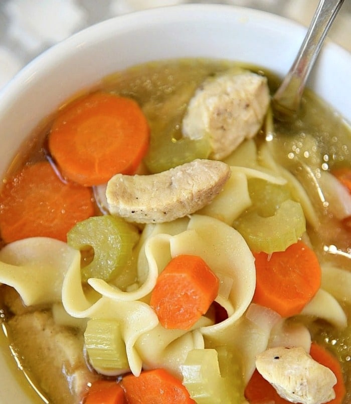 https://temeculablogs.com/wp-content/uploads/2019/11/crockpot-express-chicken-noodle-soup.jpg