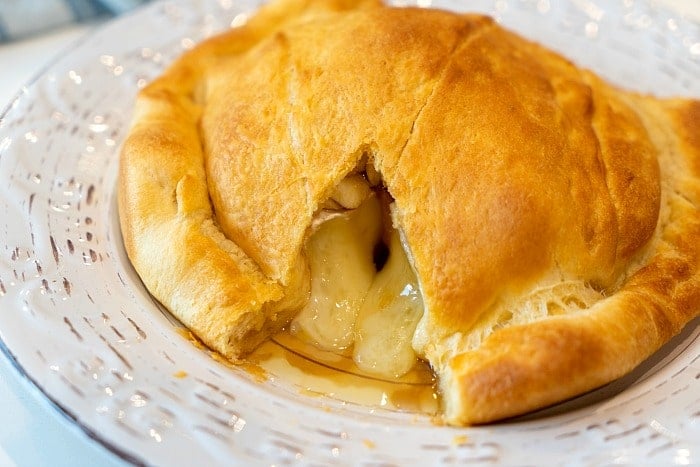 Apple Pie Baked Brie