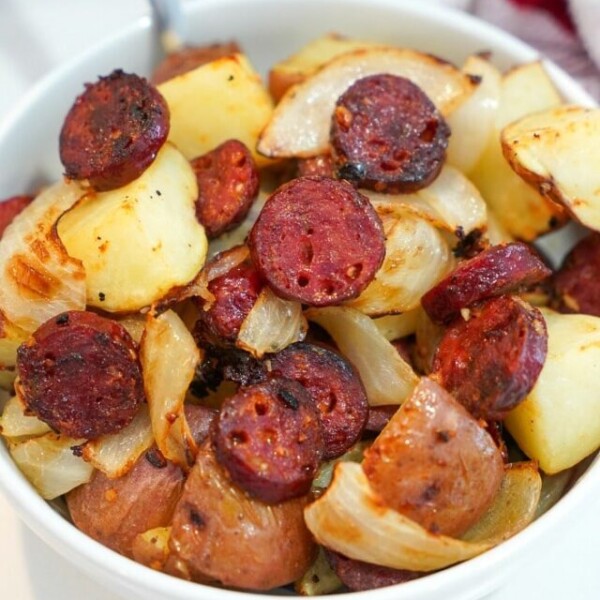 cropped-air-fryer-sausage-and-potatoes.jpg