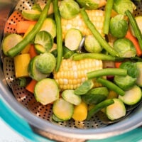 steaming-vegetables-in-instant-pot