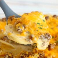 Au Gratin Cheesy Ground Beef Casserole with Potatoes