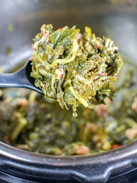Slow Cooker Collard Greens Crockpot Collard Greens with Bacon