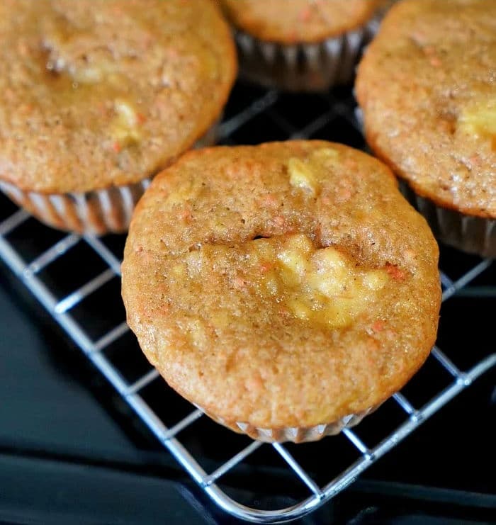 4 Ingredient Banana Muffins Cake Mix Banana Bread Muffins