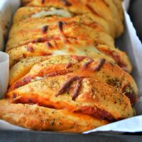 pizza bread