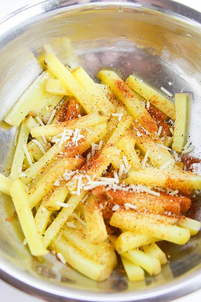 https://temeculablogs.com/wp-content/uploads/2020/10/Best-Homemade-Fries.jpg