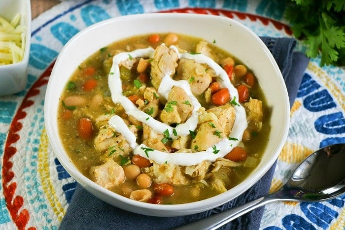 Easy Crock Pot White Chicken Chili - Mom 4 Real