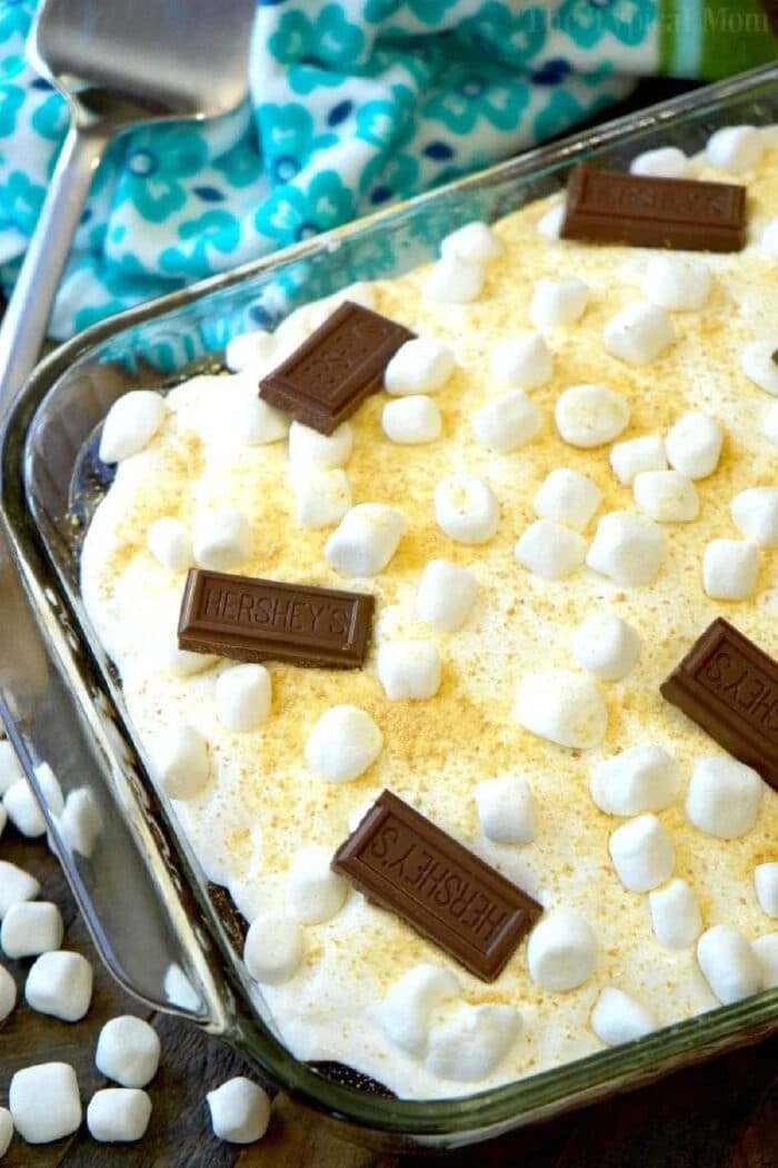 smores-poke-cake