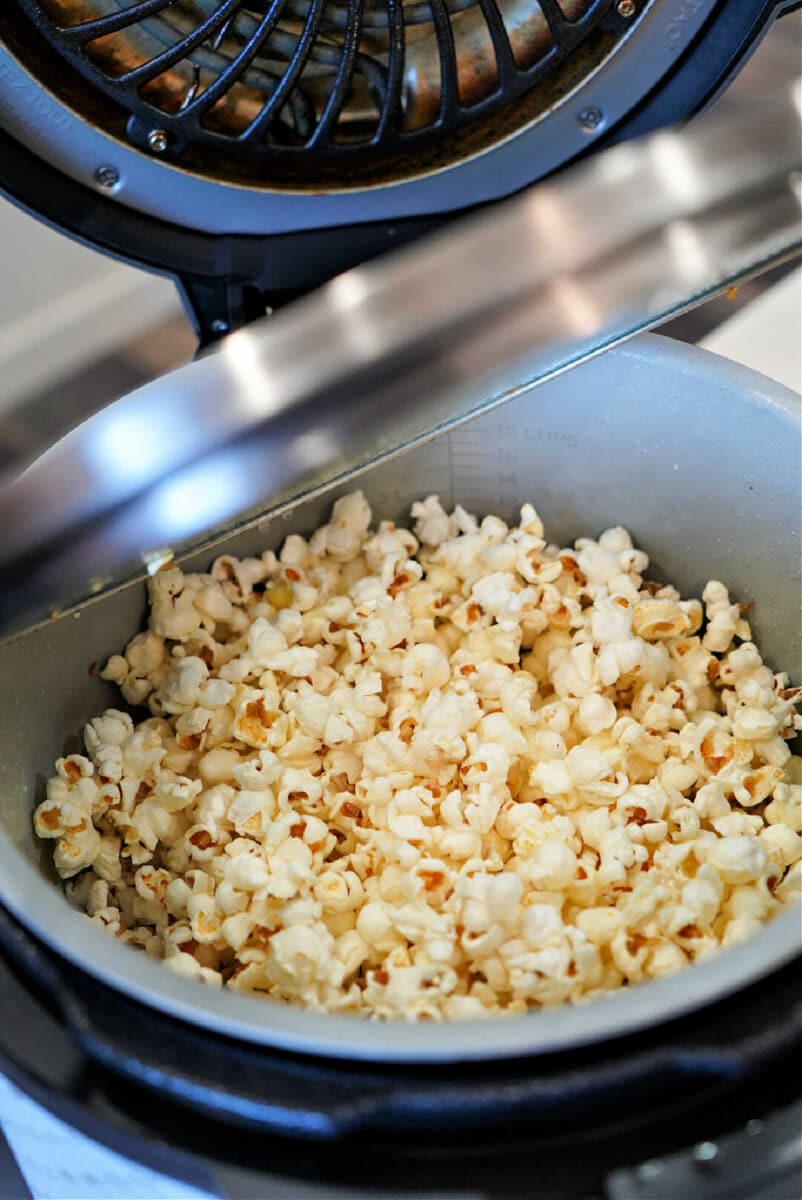 How to Make Ninja Foodi Popcorn with Saute Function Coconut Oil
