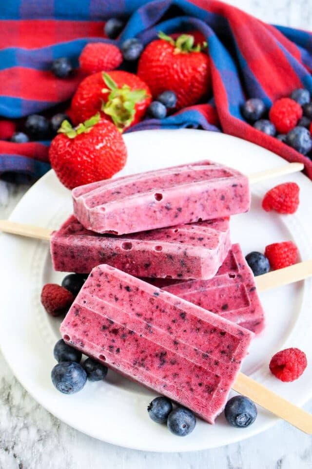 How to Make Homemade Popsicles with Frozen Fruit or Fresh