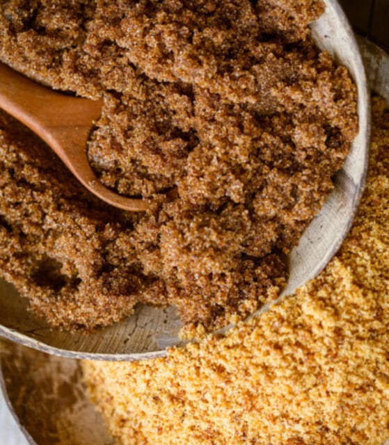 When to Use Light vs Dark Brown Sugar in Recipes