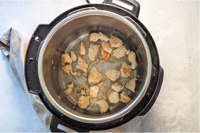 https://temeculablogs.com/wp-content/uploads/2021/06/instant-pot-saute-chicken.jpg