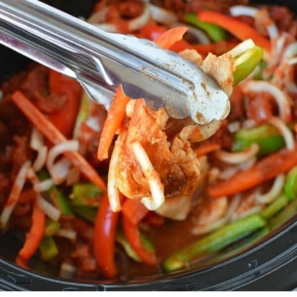 Crockpot Chicken Fajitas with Fajita Seasoning