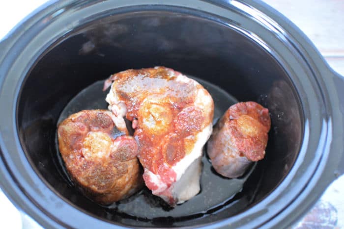 How long to cook oxtails in crockpot on high?