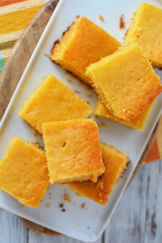 Crockpot Cornbread Recipe Crockpot Cornbread with Jiffy