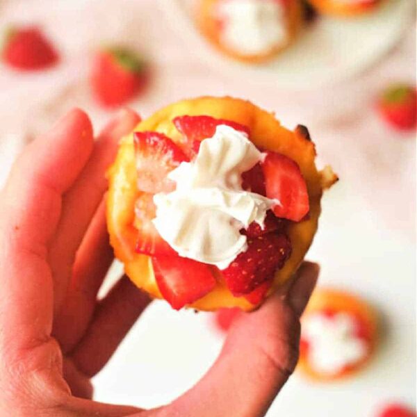 How to Make Cheesecake in a Muffin Tin