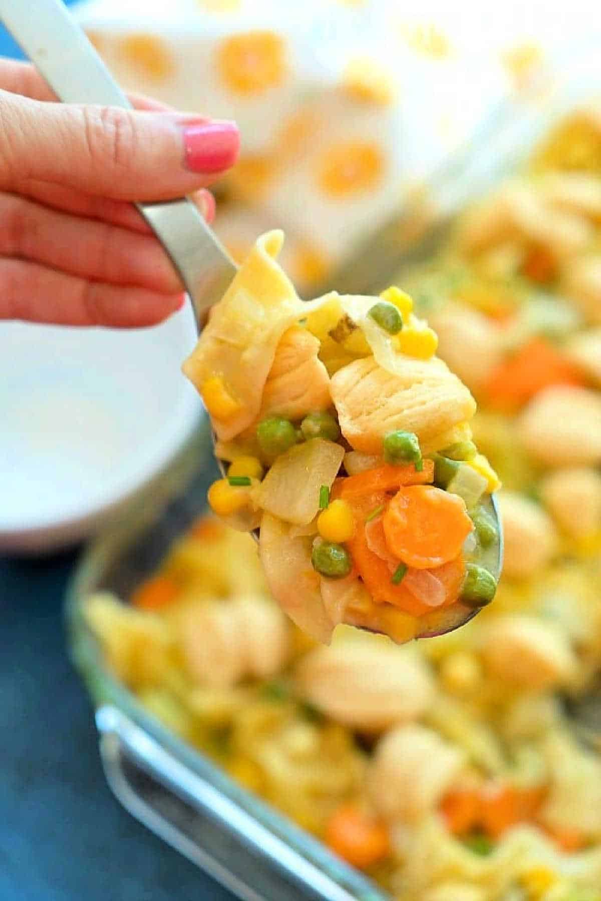 Easy Chicken Pot Pie Casserole with Biscuits & Veggies