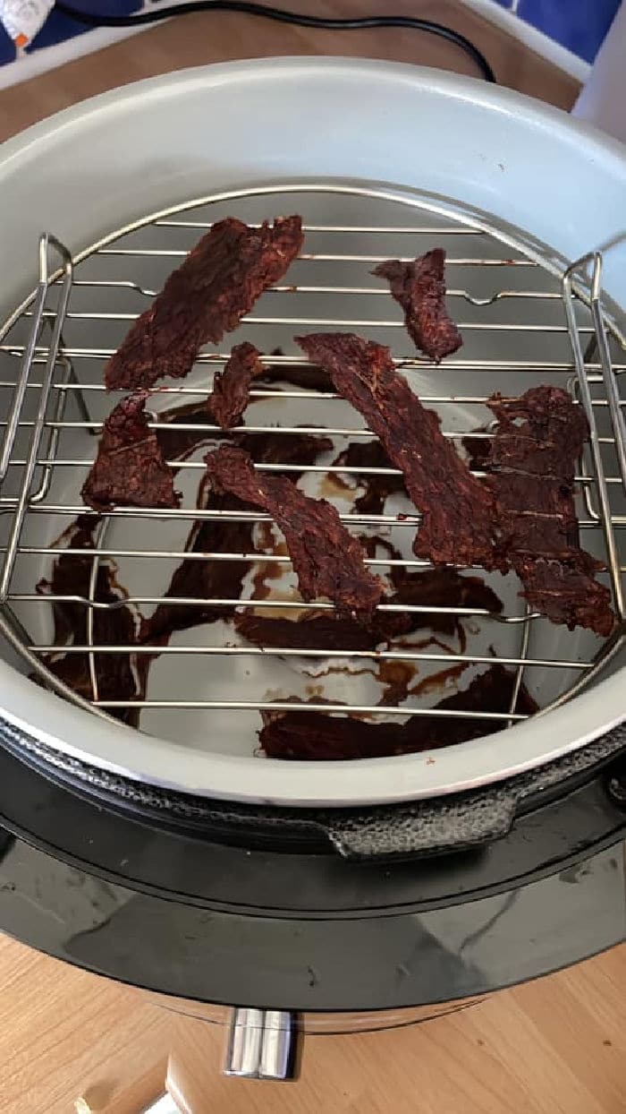 Ninja Foodi Beef Jerky using the dehydrator rack 