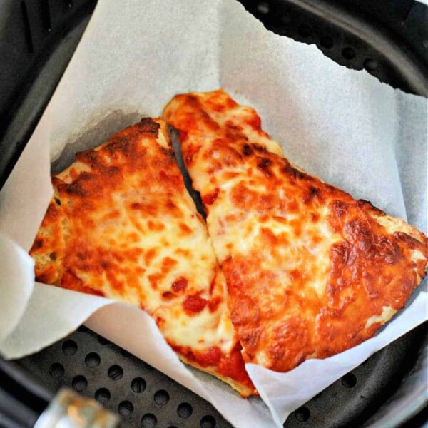 How-to-Reheat-Pizza-in-Air-Fryer