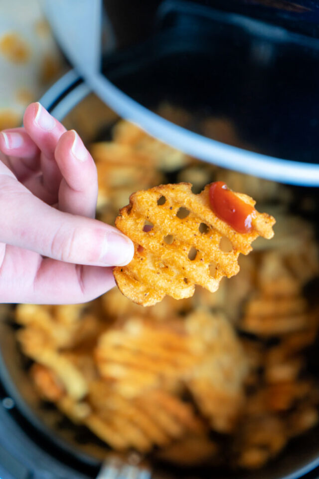 Frozen Waffle Fries in Air Fryer Ninja Foodi Frozen Waffle Fries