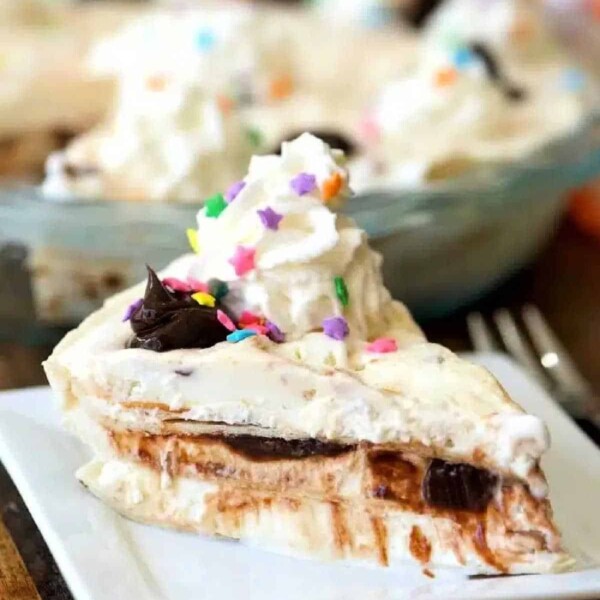 Ice-Cream-Sundae-Pie