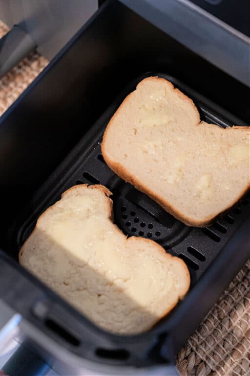 How to Make Toast in Air Fryer Ninja Foodi Toast