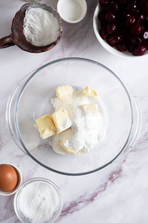 Very Easy 3 Ingredient Pie Crust without Food Processor