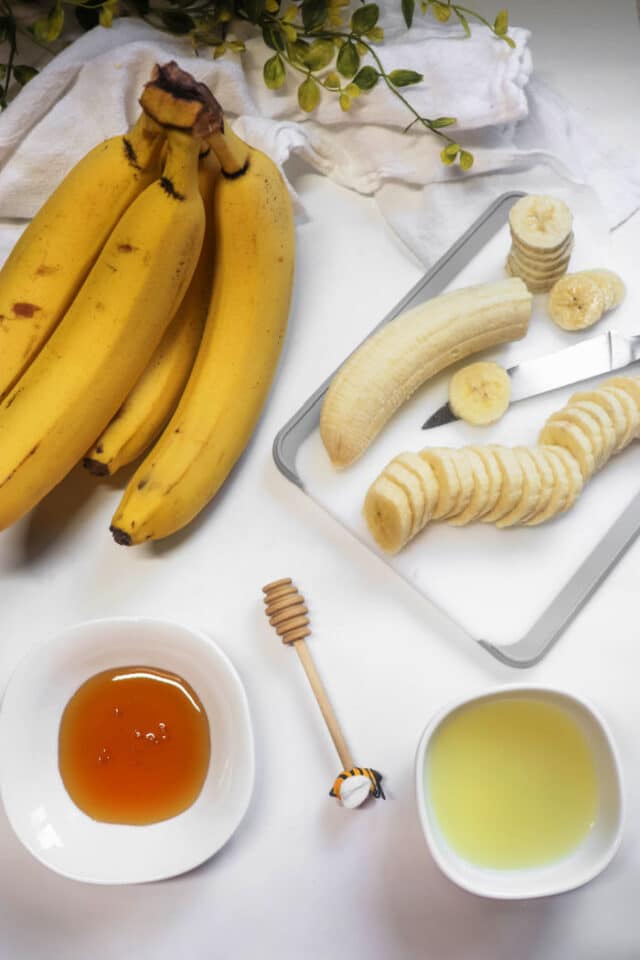 How to Dehydrate Bananas + Crispy Dehydrated Bananas in Oven