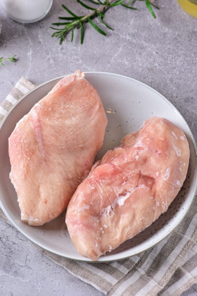 How To Defrost Chicken In Microwave Without Defrost Button Quick