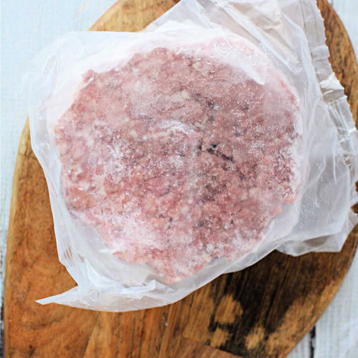 Ninja Foodi Frozen Hamburger in an Air Fryer at 400 Degrees