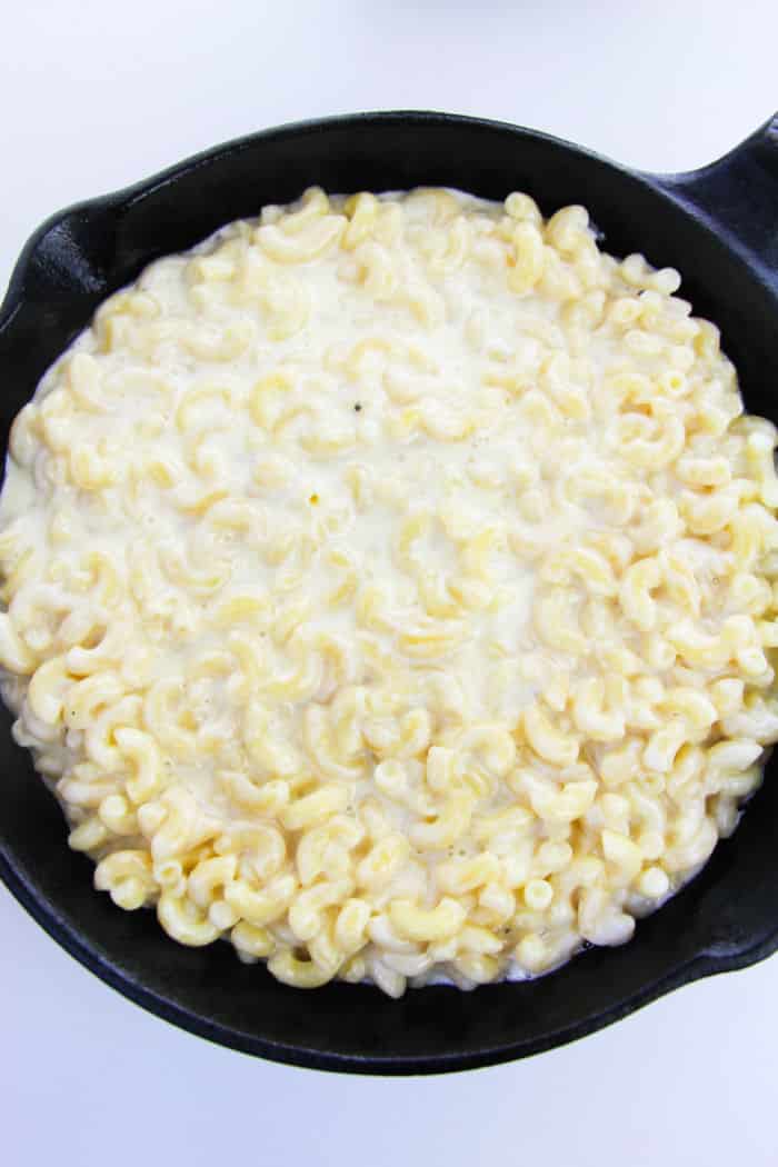 cast iron macaroni and cheese