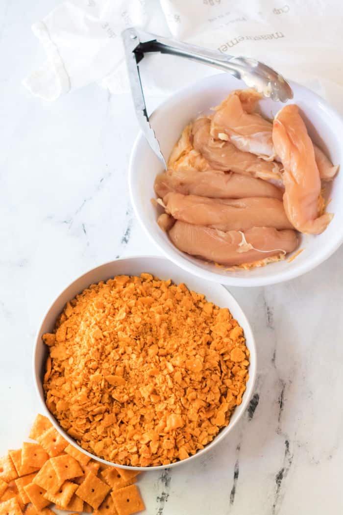 chicken tenders with crushed crackers