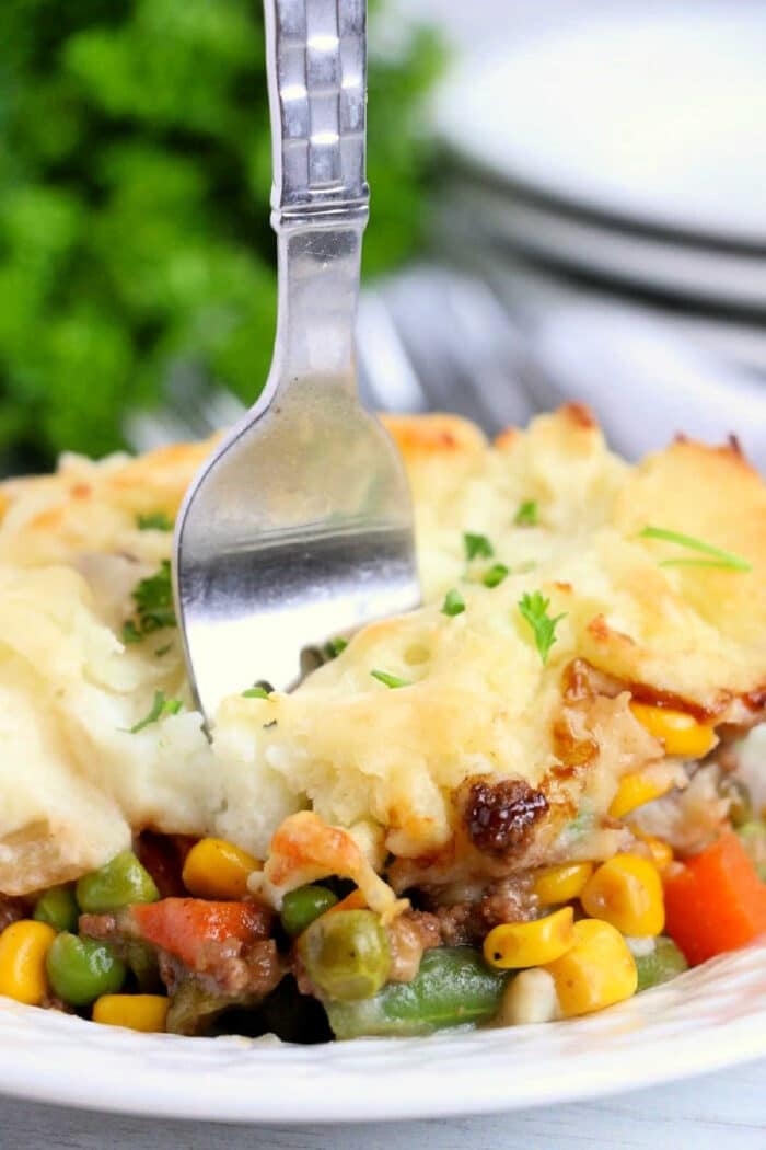 easy-shepherds-pie-with-ground-beef